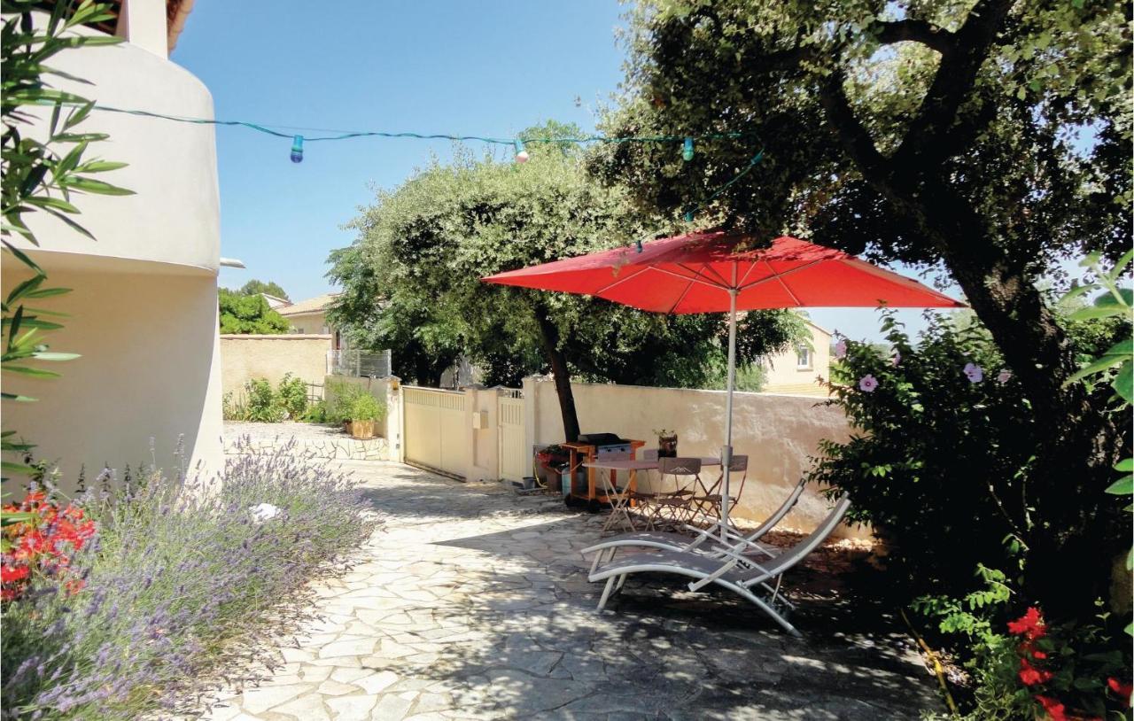 Stunning Apartment In Pignan With Kitchen ภายนอก รูปภาพ